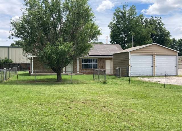 Property at 8871 S Highway 77 Hwy, Noble, OK 73068, 3 beds, 2 baths