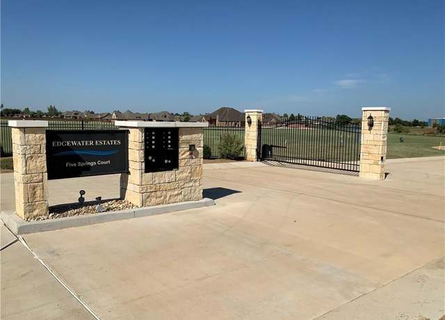 Property at 1809 Clearwater Ct, Kingfisher, OK 73750