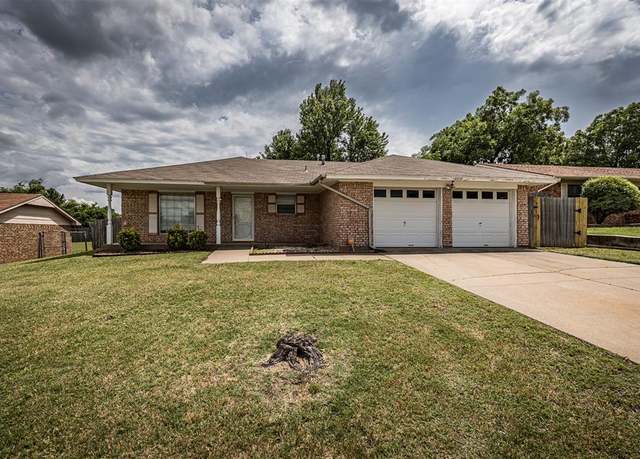 Property at 7506 NW Welco Ave, Lawton, OK 73505, 3 beds, 2 baths