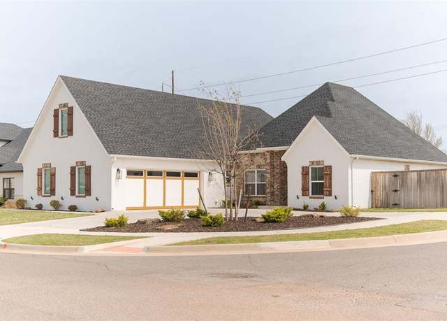 Property at 15700 Rockwell Park Ln, Edmond, OK 73013, 4 beds, 3 baths