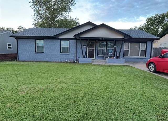 Property at 434 Locust St, Ardmore, OK 73401, 3 beds, 1 bath