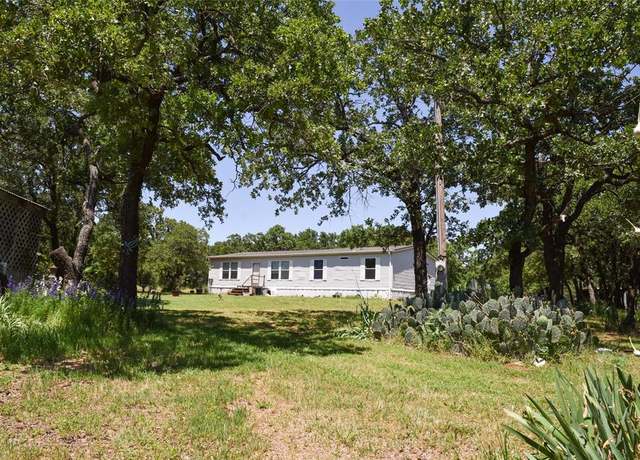 Property at 300746 Mcaly Rd, Foster, OK 73434, 3 beds, 2 baths