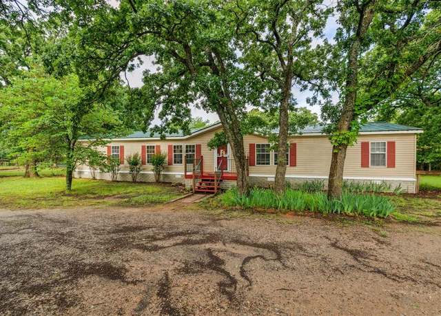 Property at 11190 E Rock Creek Rd, Norman, OK 73026, 4 beds, 2 baths