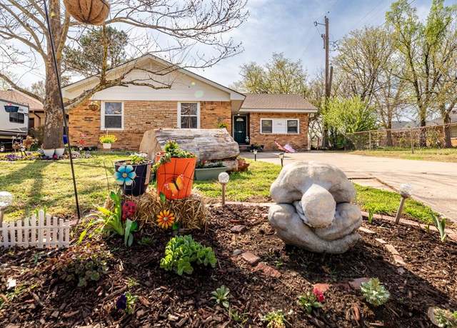 Property at 748 Highland Pkwy, Norman, OK 73069, 3 beds, 1 bath