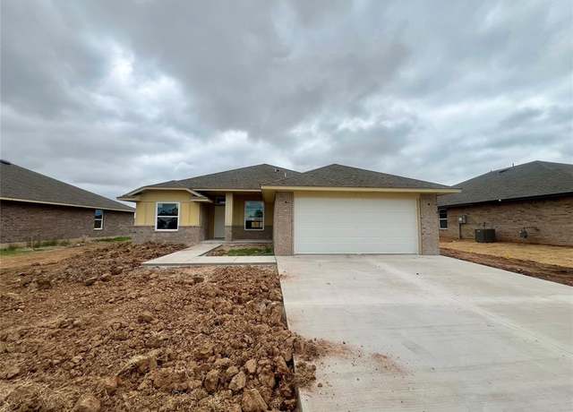 Property at 1012 SE 16th Ter, Newcastle, OK 73065, 3 beds, 2 baths