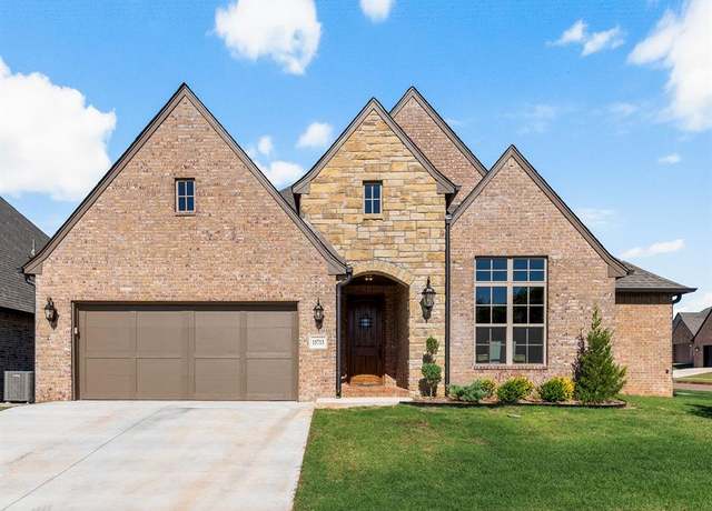 Property at 15713 Stillmeadows Dr, Edmond, OK 73013, 3 beds, 2.5 baths