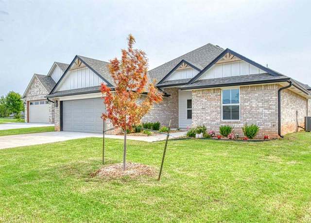 Property at 2712 Dunham Dr, Norman, OK 73071, 4 beds, 2.5 baths