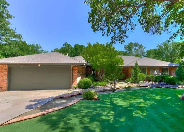 Property at 1910 Leawood Pl, Edmond, OK 73034, 4 beds, 2.5 baths