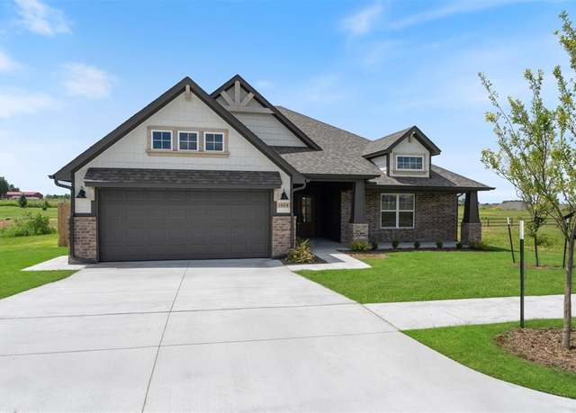 Property at 1404 SW 160th St, Moore, OK 73170, 4 beds, 3.5 baths
