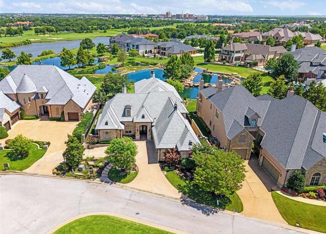 Property at 15012 Gaillardia Ln, Oklahoma City, OK 73142, 5 beds, 5.5 baths