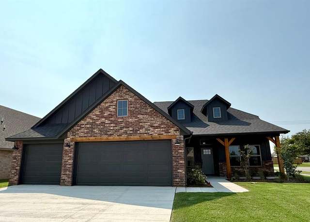 Property at 3409 Slate River Dr, Yukon, OK 73099, 3 beds, 2.5 baths
