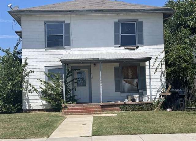Property at 1419 NW 15th St, Oklahoma City, OK 73106, 4 beds, 2 baths