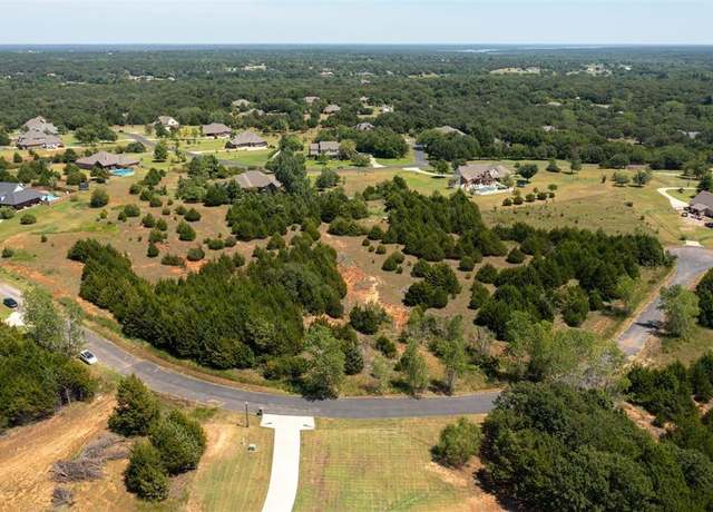 Property at 2201 Quail Creek Dr, Norman, OK 73026
