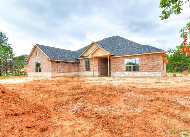 Property at 11637 Ward Rd, Edmond, OK 73034, 5 beds, 3 baths