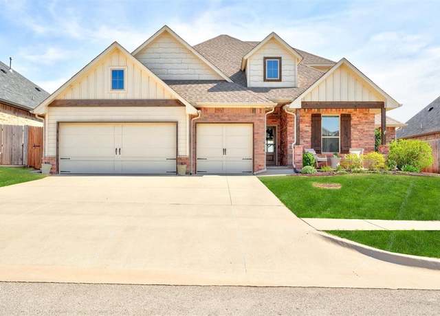 Property at 3100 Drake Crest Dr, Edmond, OK 73034, 5 beds, 3 baths