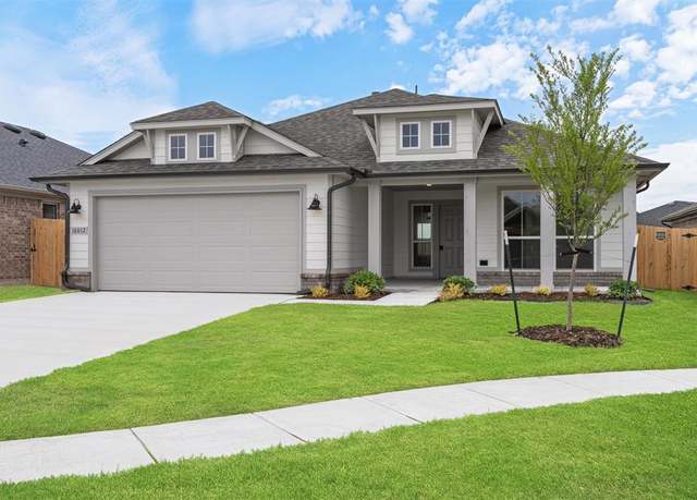 Property at 16012 Switchgrass Pl, Moore, OK 73170, 3 beds, 2 baths