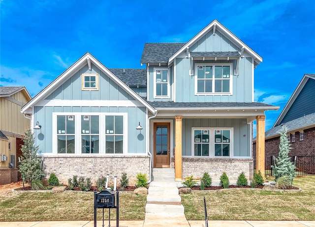 Property at 1749 Parkwood Ave, Edmond, OK 73034, 4 beds, 3 baths
