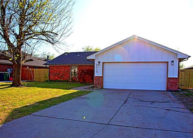 Property at 8429 Breezewood Dr, Oklahoma City, OK 73135, 3 beds, 2 baths