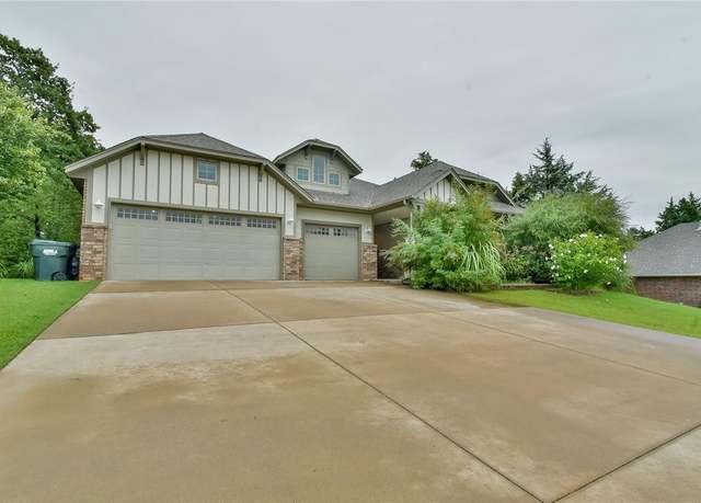 Property at 8960 Overlook Dr, Guthrie, OK 73044, 3 beds, 2 baths