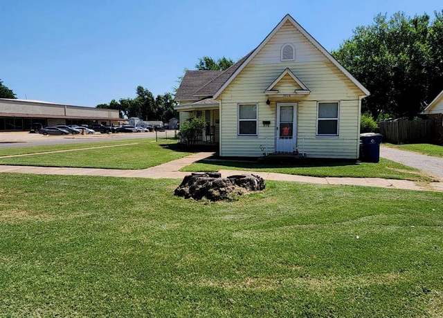 Property at 501 S 6th St, Chickasha, OK 73018, 2 beds, 4 baths