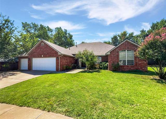 Property at 2104 Wheaton Dr, Norman, OK 73071, 4 beds, 2 baths