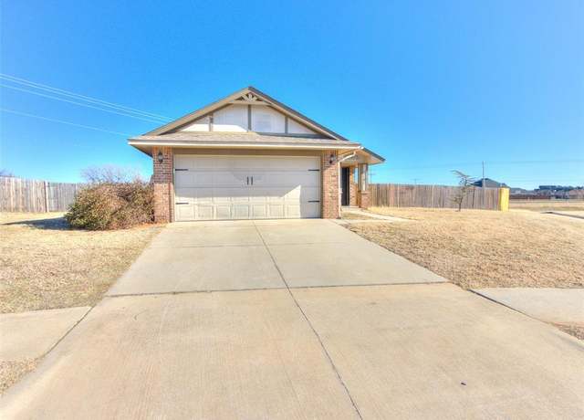 Property at 2101 NW 199th St, Edmond, OK 73012, 3 beds, 2 baths