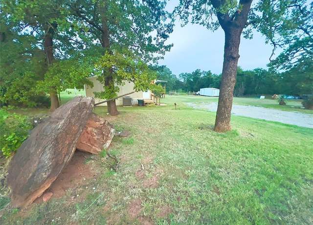 Property at 12100 Bart Dr, Guthrie, OK 73044, 3 beds, 2 baths
