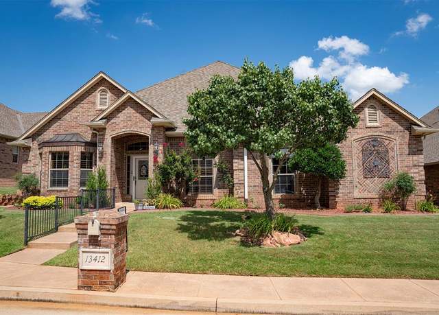 Property at 13412 Auburn Ln, Edmond, OK 73013, 2 beds, 2.5 baths