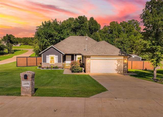 Property at 11650 Cedar St, Guthrie, OK 73044, 3 beds, 2 baths