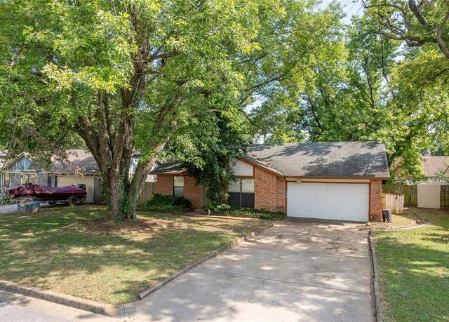 Property at 8814 E 134th St, Bixby, OK 74008, 3 beds, 2 baths
