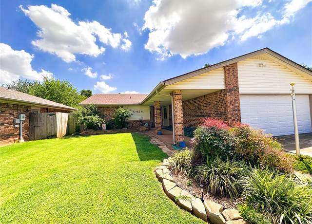 Property at 10428 Dover Dr, Yukon, OK 73099, 3 beds, 2 baths