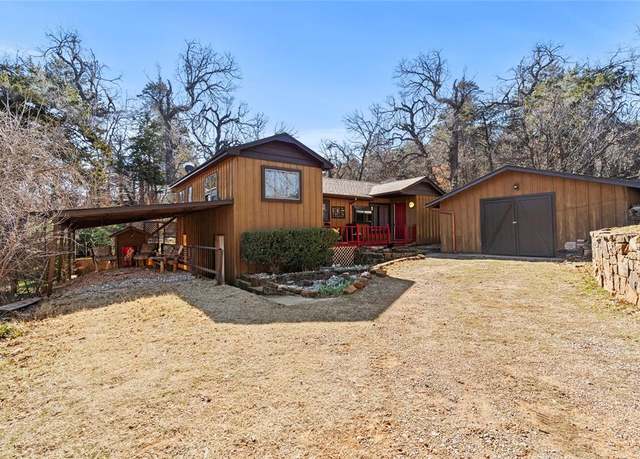 Property at 569 5th St, Hinton, OK 73047, 3 beds, 1 bath