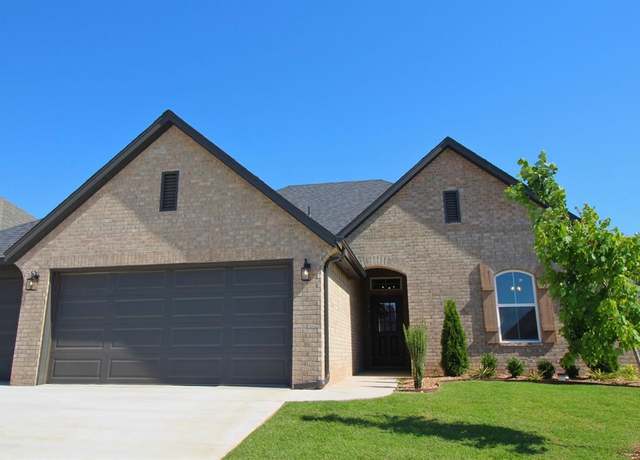 Property at 6125 Frankie Lynn Ln, Edmond, OK 73034, 4 beds, 2 baths