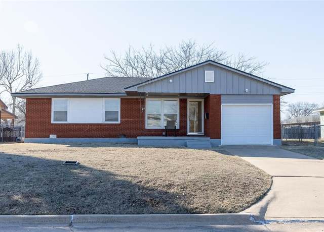 Property at 1616 NW 45th St, Lawton, OK 73505, 3 beds, 1.5 baths