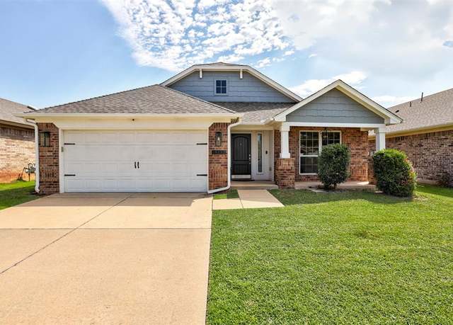 Property at 18132 Viento Dr, Edmond, OK 73012, 3 beds, 2 baths