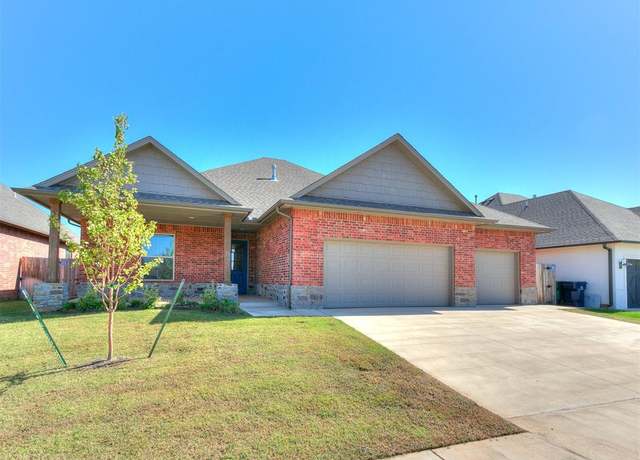 Property at 400 Braxton Way, Yukon, OK 73099, 4 beds, 2.5 baths