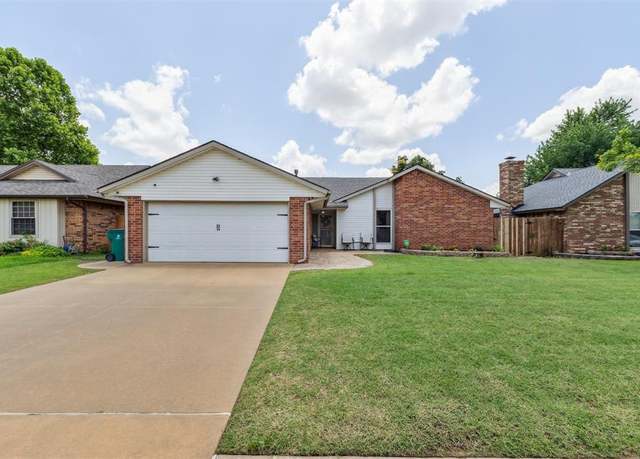 Property at 824 Waterview Rd, Oklahoma City, OK 73170, 3 beds, 2 baths