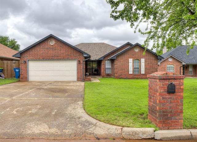 Property at 1523 E Twin Brook Ter, Mustang, OK 73064, 3 beds, 2 baths