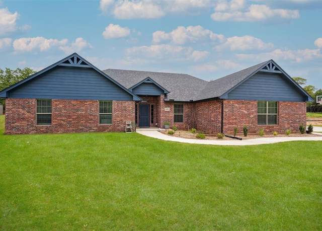 Property at 104740 S Pimlico Pass, Mcloud, OK 74851, 4 beds, 2 baths