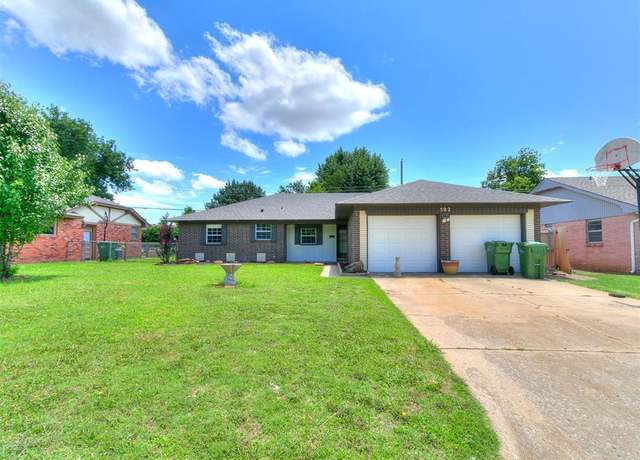 Property at 502 Walnut Ave, Yukon, OK 73099, 3 beds, 2 baths