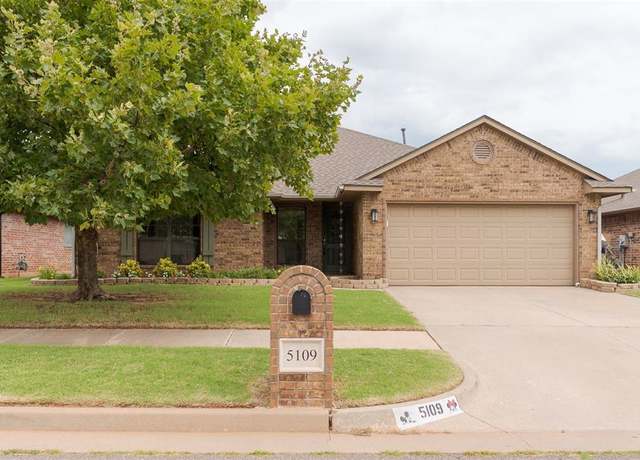 Property at 5109 NW 163 St, Edmond, OK 73013, 4 beds, 2 baths