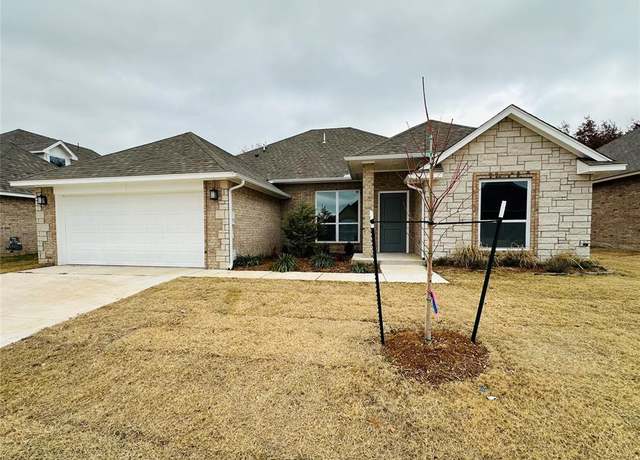 Property at 1221 SW 139th St, Oklahoma City, OK 73170, 4 beds, 2 baths