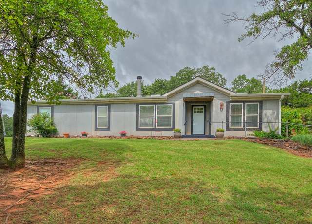 Property at 3413 Kellogg Dr, Edmond, OK 73034, 3 beds, 2 baths