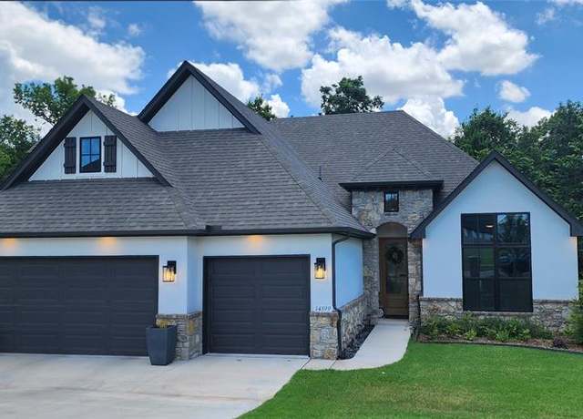 Property at 14399 Fox Lair Ln, Edmond, OK 73025, 4 beds, 3 baths