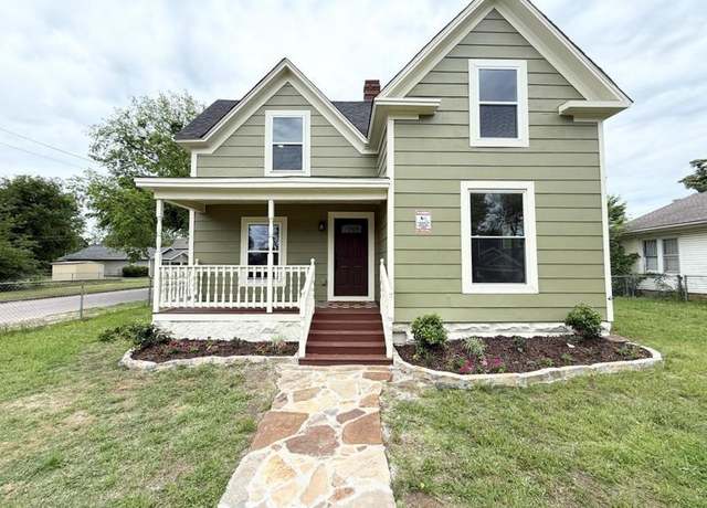 Property at 539 N Louisa Ave, Shawnee, OK 74801, 4 beds, 2.5 baths