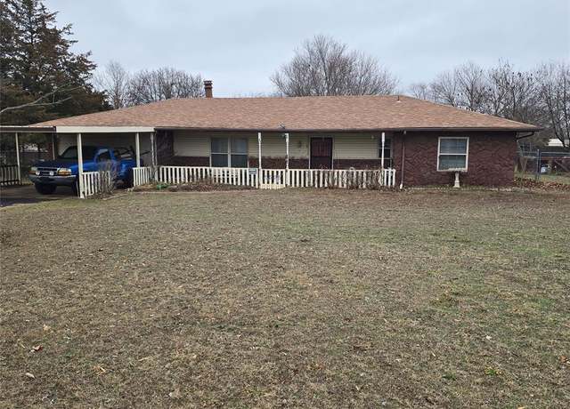 Property at 5505 Aquarius St, Shawnee, OK 74804, 3 beds, 1 bath