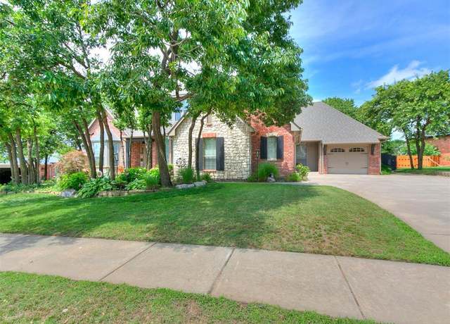 Property at 3133 Beacon Hill St, Edmond, OK 73034, 4 beds, 3.5 baths