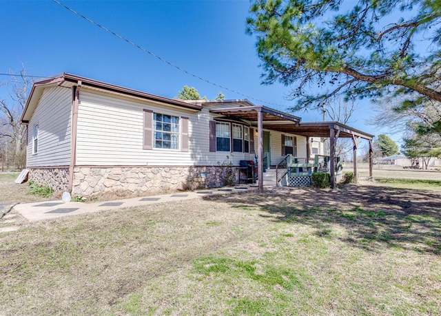 Property at 43710 NW Benson Park Rd, Shawnee, OK 74801, 3 beds, 2 baths