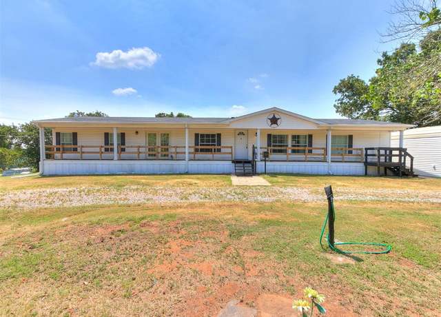 Property at 10600 E Stella Rd, Oklahoma City, OK 73165, 3 beds, 2.5 baths