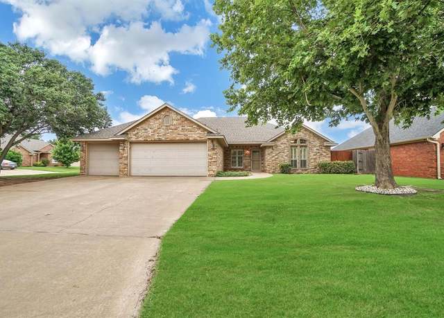 Property at 3405 Wendy Ln, Altus, OK 73521, 4 beds, 2.5 baths